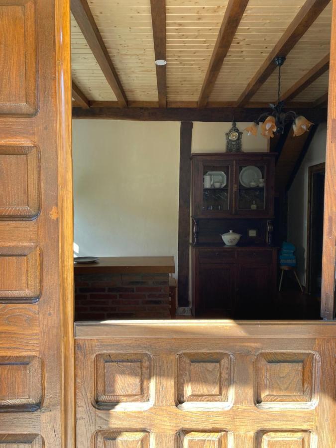 Onís Apartamentos Rurales La Caviana מראה חיצוני תמונה